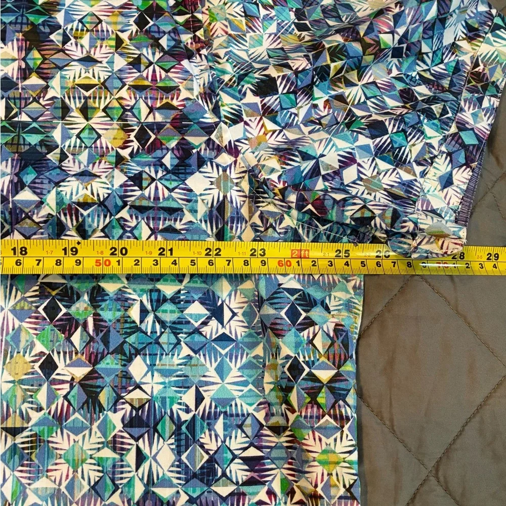 ROBERT GRAHAM Abstract Print Classic Fit Short Sleeve Button Front Shirt 2XL - Picture 3 of 9